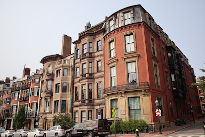 boston-condos-for-sale:-mortgage-demand-hits-22-yr.-low
